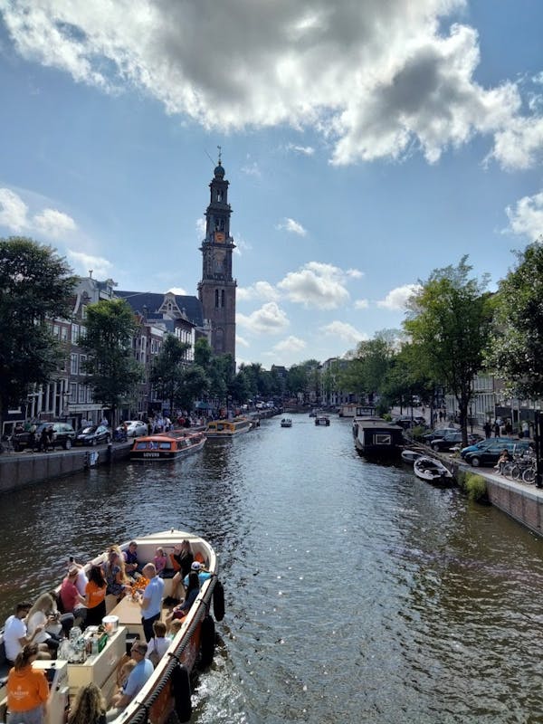 Bezoek aan de Negen Straatjes