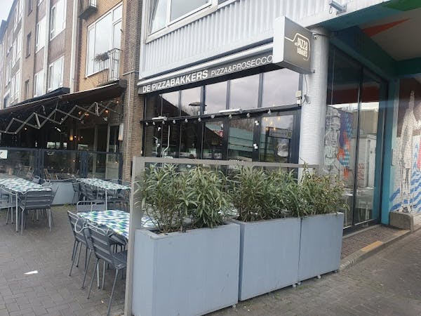 De Pizzabakkers