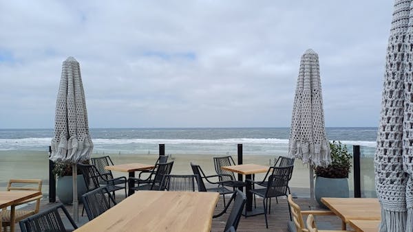 Strandpaviljoen Paal 17