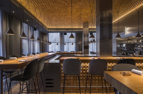 Restaurant 212